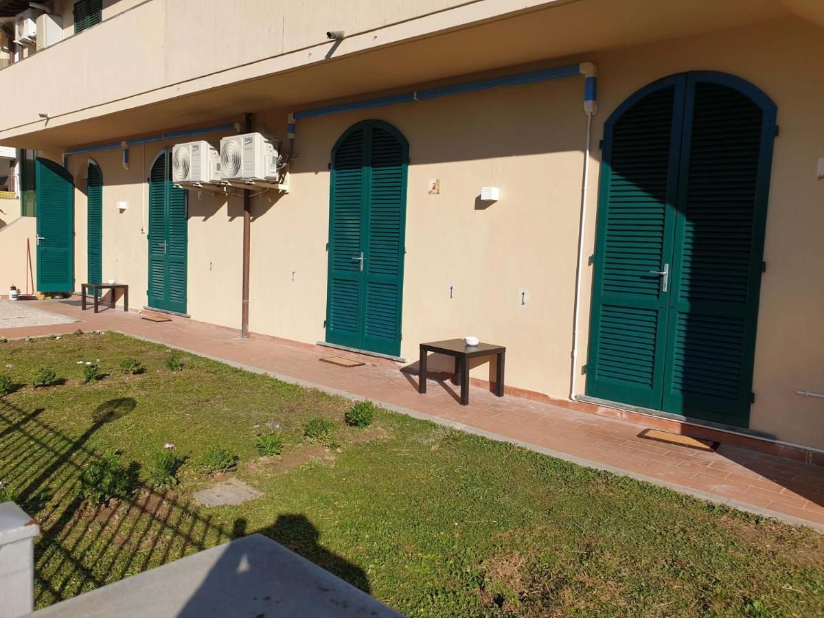 Bed and Breakfast Il Giardino Di Zio Pisa Exterior foto